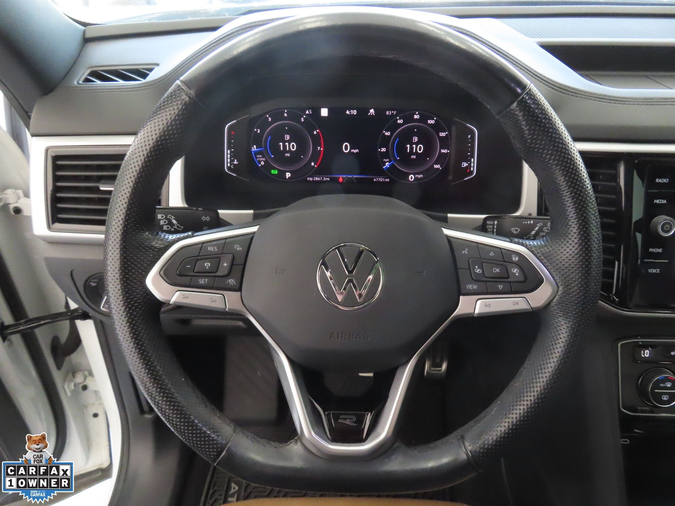 Used 2022 White Volkswagen 3.6L V6 SEL Premium R-Line image 16