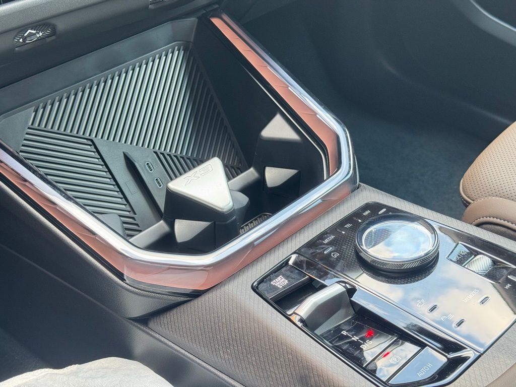2026 BMW X3 30 - Photo 12