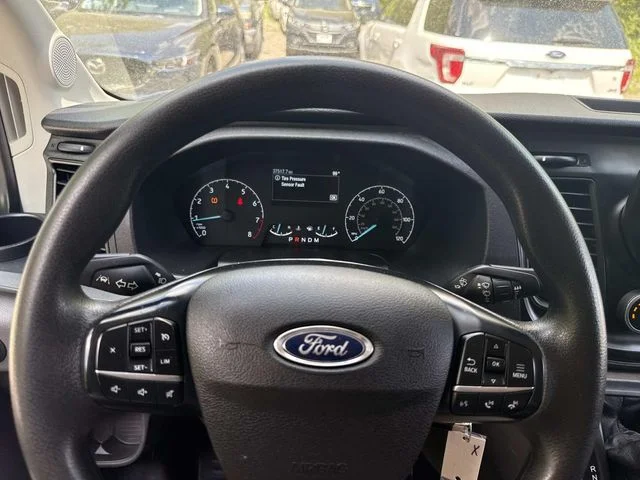 Used 2023 White Ford Base image 28