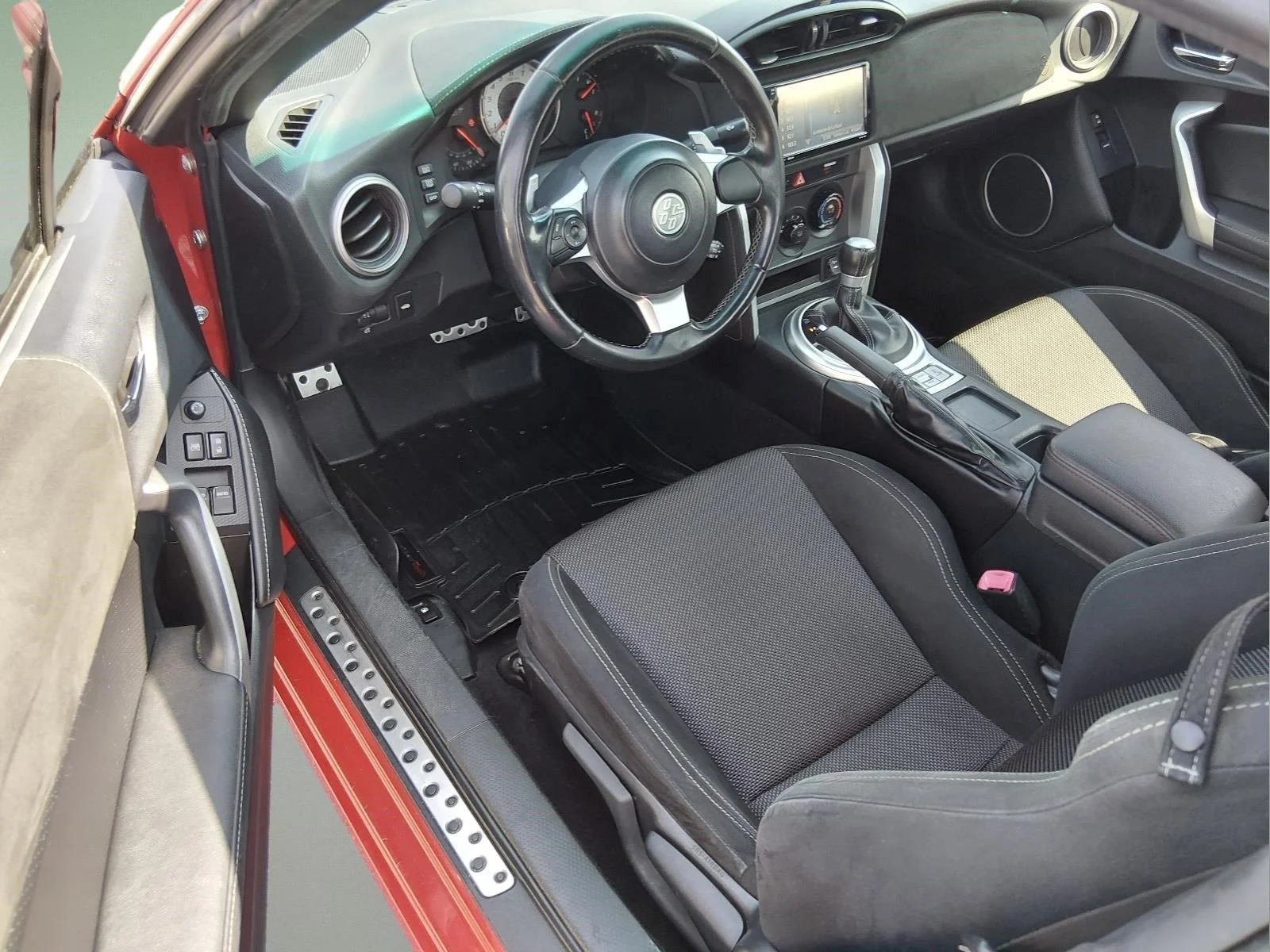 Used 2017 Ablaze Toyota 860 Special Edition image 15