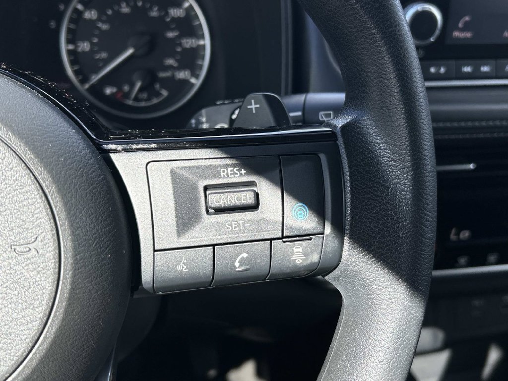 Used 2021 Blue Nissan SV image 21
