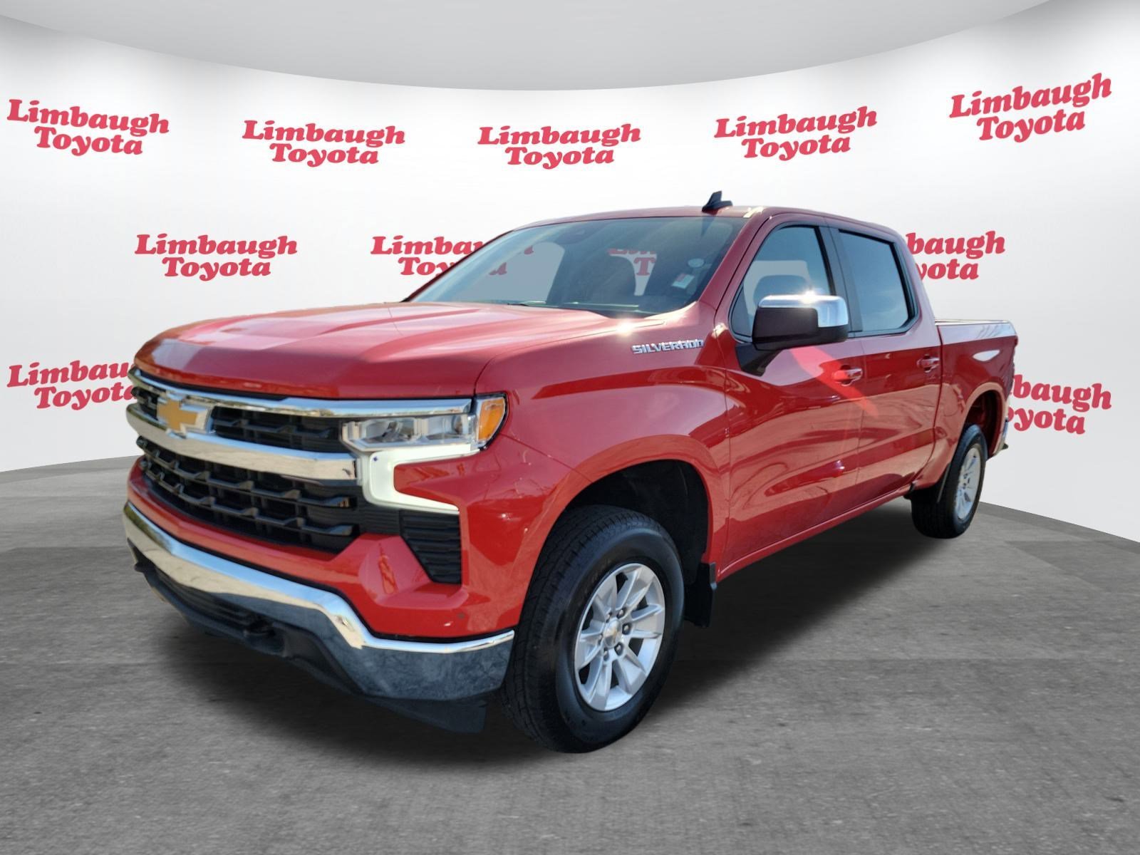 2025 Chevrolet Silverado 1500 LT - Photo 23