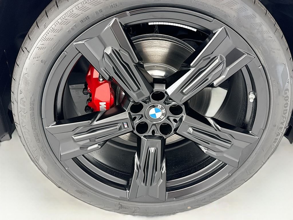 New 2026 Alpine White BMW 30 xDrive image 31