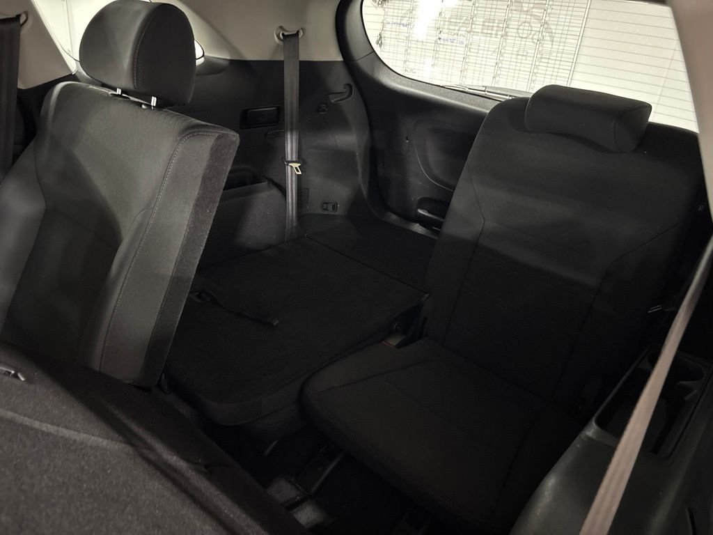 Used 2020 Black Kia LX image 27