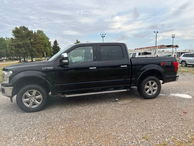 Used 2018 Black Ford Lariat image 8