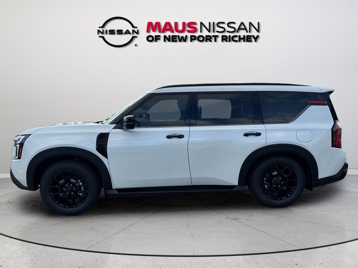 New 2026 White Nissan PRO-4X image 5