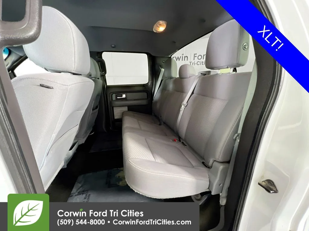 Used 2013 Oxford White Ford XLT image 25