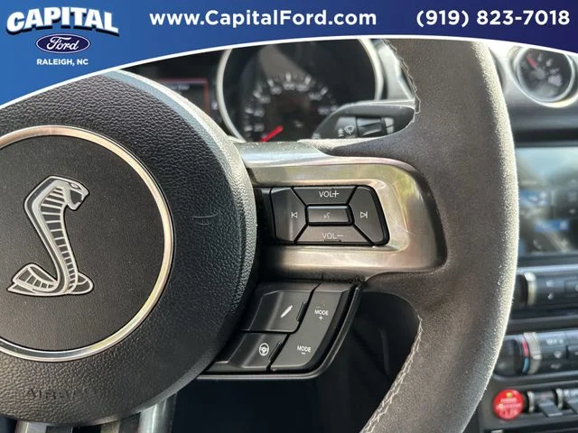 Used 2016  Ford Shelby GT350 image 21