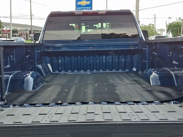 Used 2022 Blue Chevrolet LTZ image 30