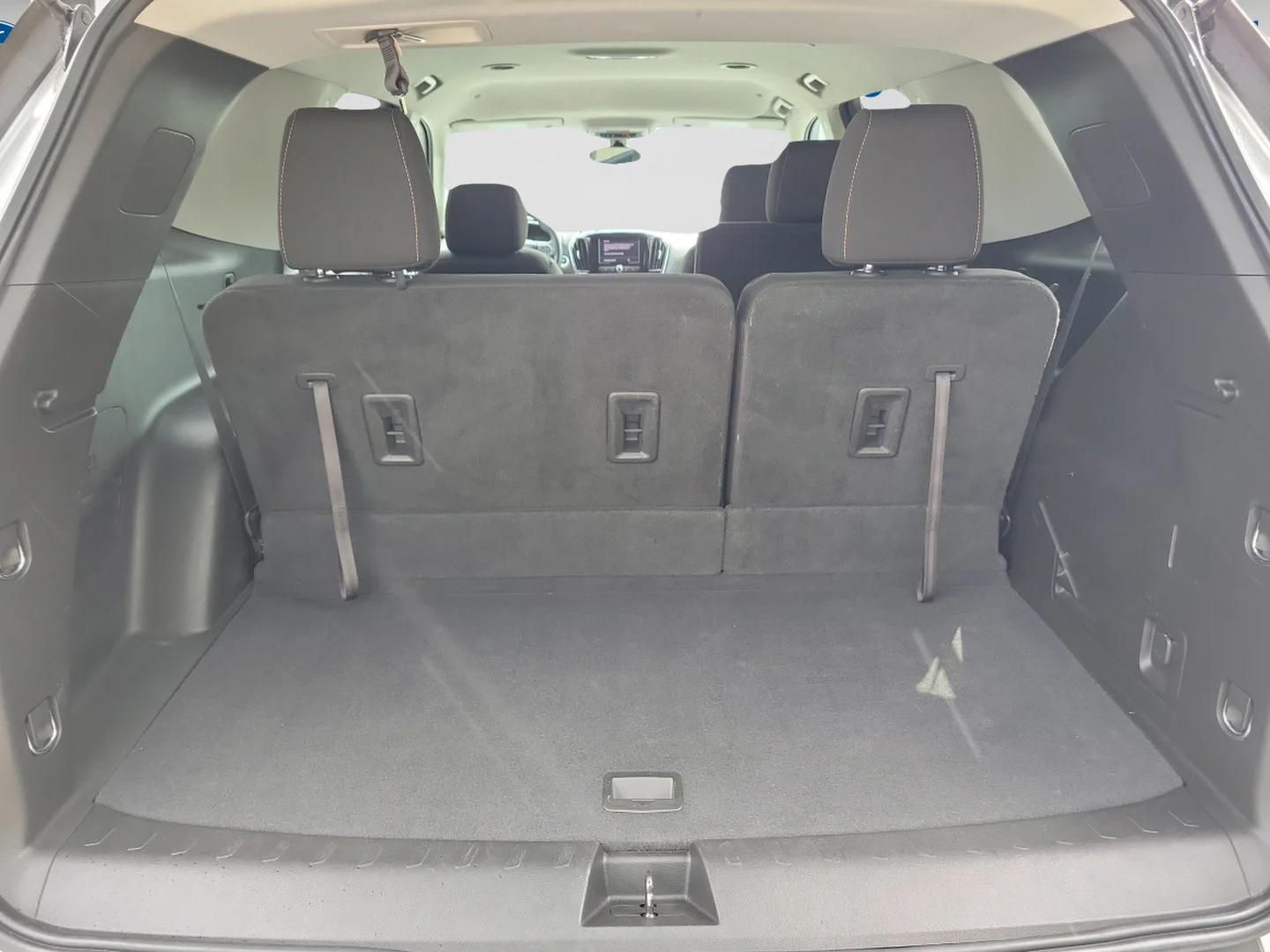 Used 2020 Silver Ice Metallic Chevrolet LS image 9