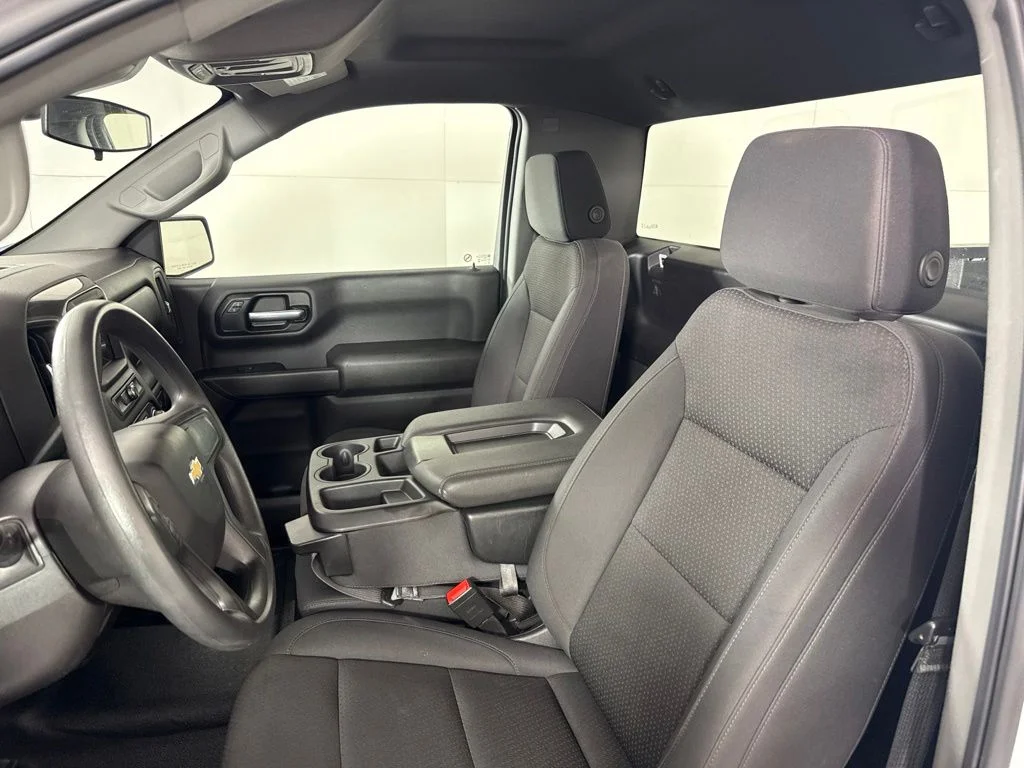 Used 2025 White Chevrolet WT image 25