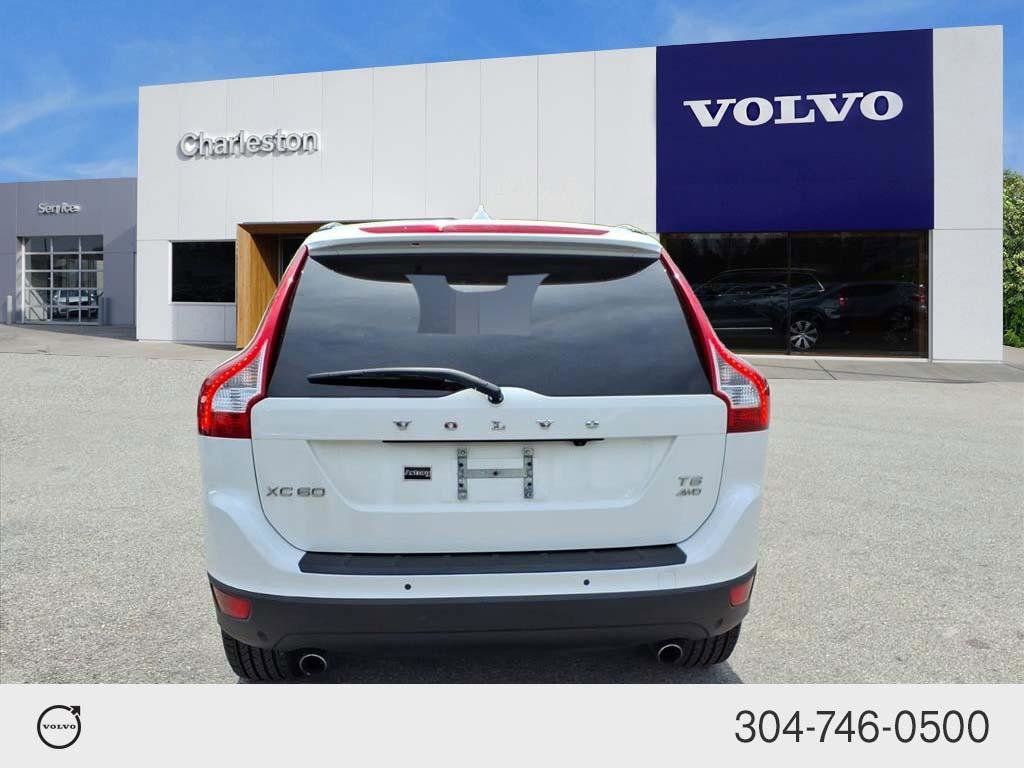 Used 2012 Ice White Volvo T6 Platinum image 4