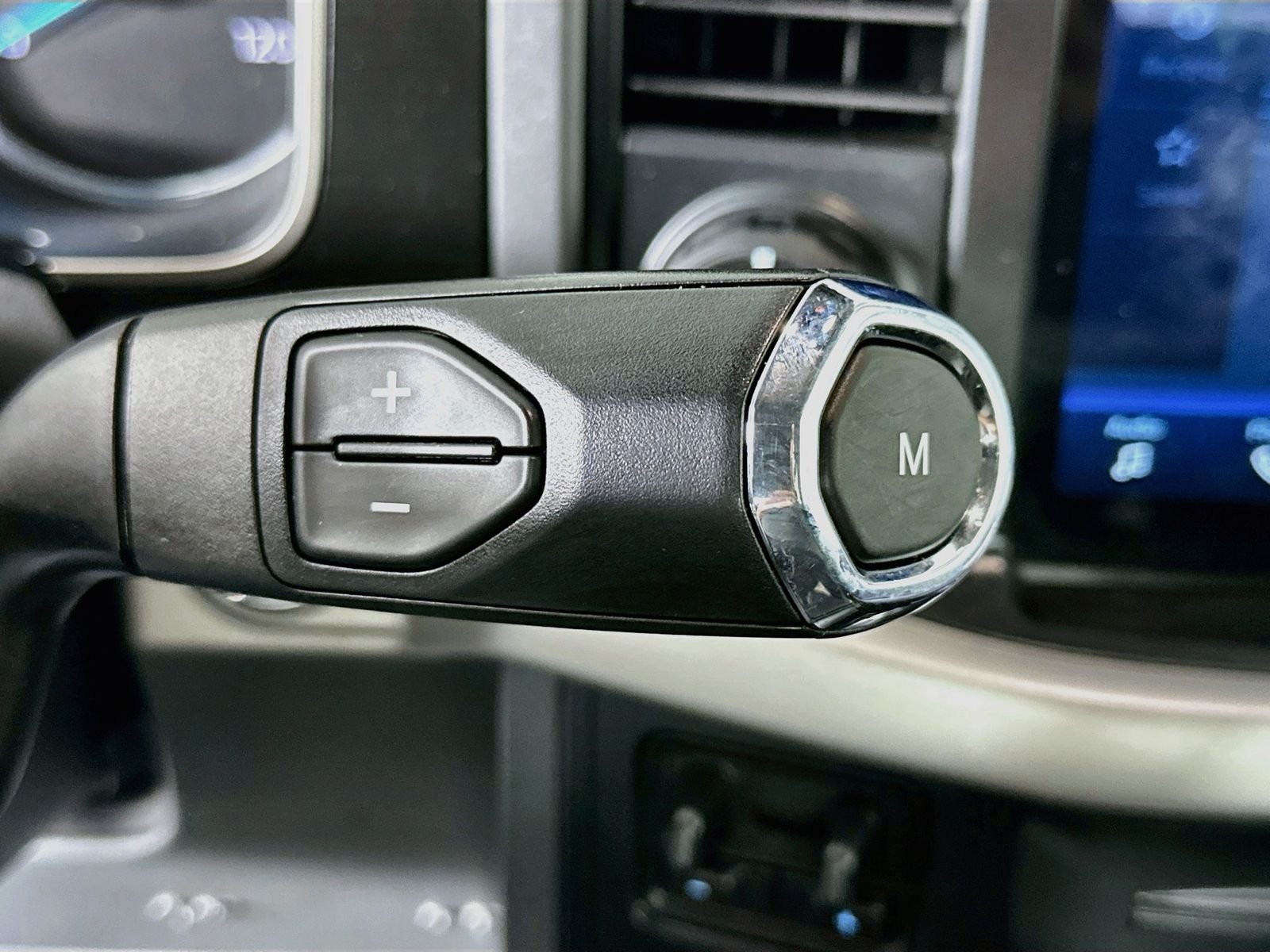 Used 2021 Gray Metallic Ford XLT image 17