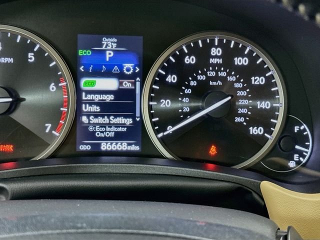 Used 2017  Lexus 200t image 12