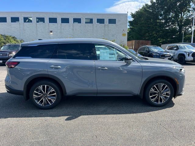 New 2027 Harbor Gray INFINITI Luxe AWD image 2