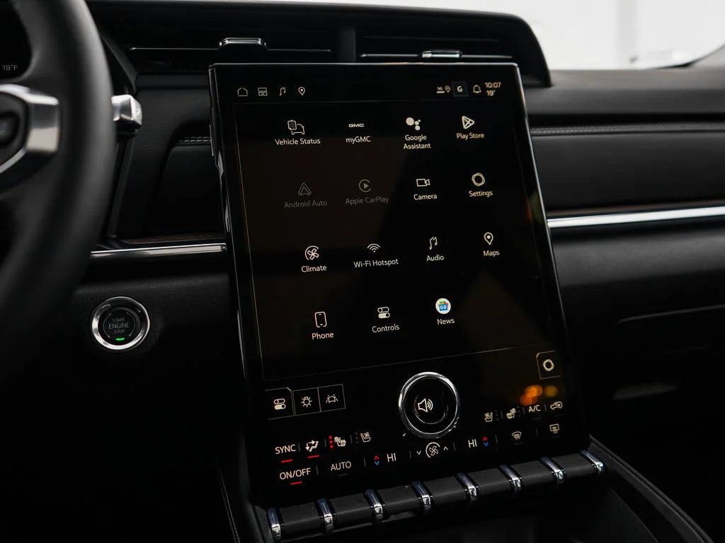 2026 GMC Terrain Denali - Photo 24