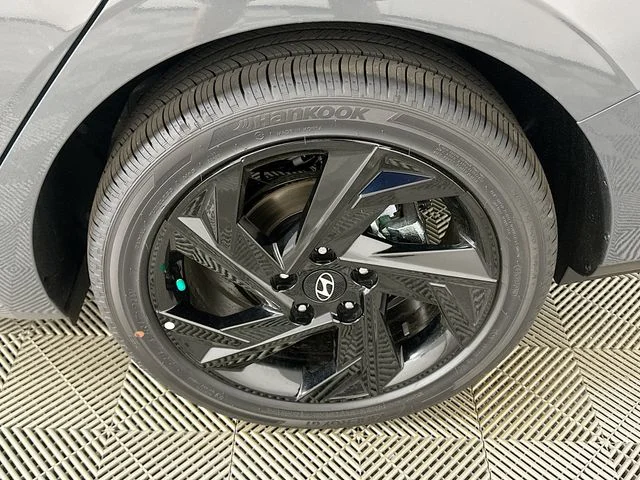New 2026 Gray Hyundai SEL Sport image 20