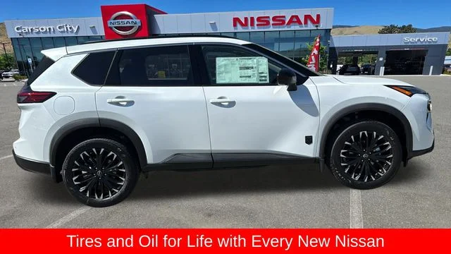 New 2026 Everest White Pearl TriCoat Nissan Dark Armor™ image 2