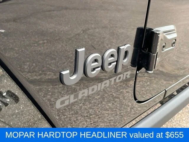 Used 2025 Black Jeep Willys image 11