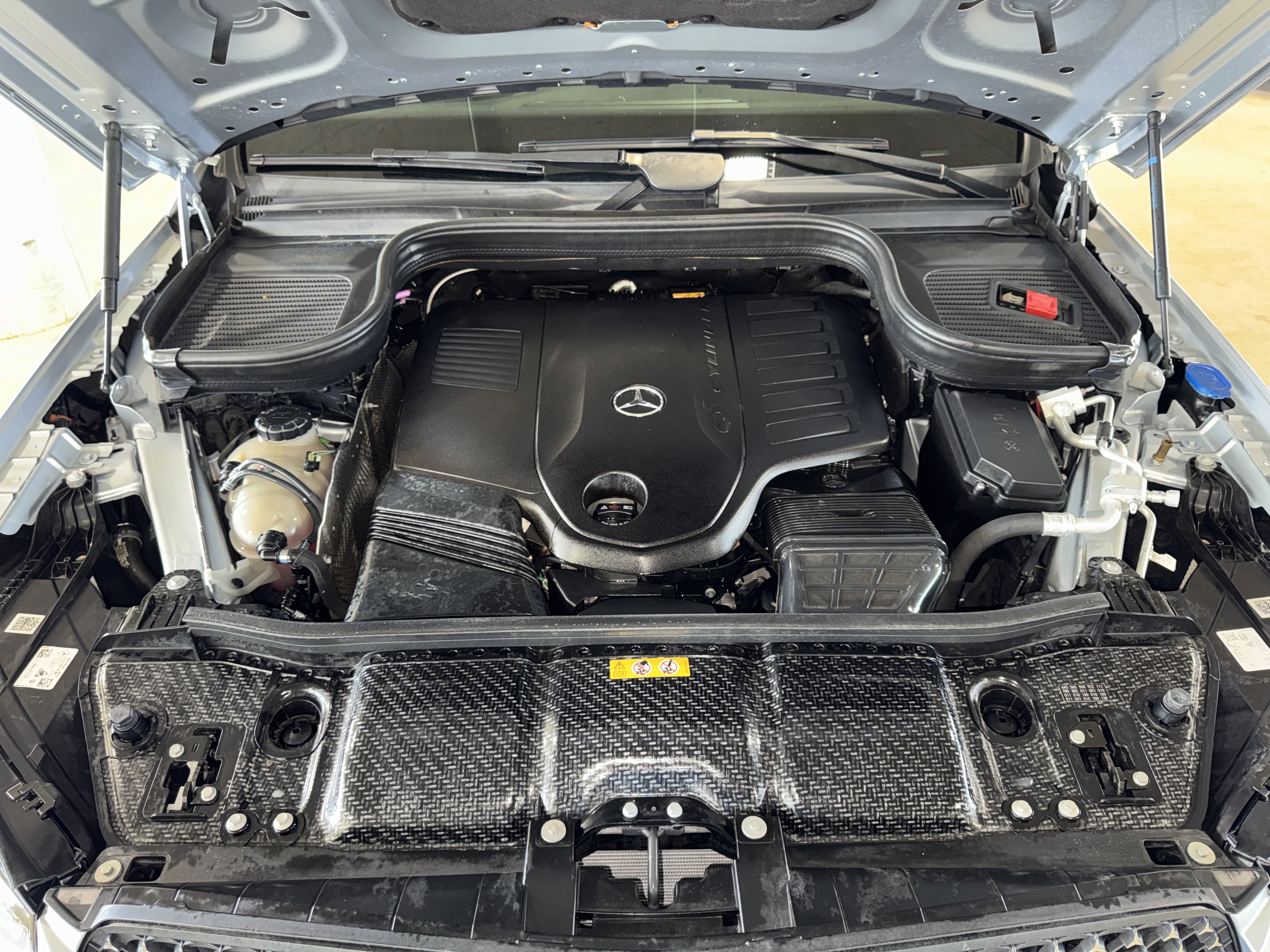Used 2024 Cirrus Silver Metallic Mercedes-Benz GLE 450 image 36