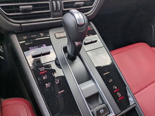 Used 2025 Black Porsche Base image 19