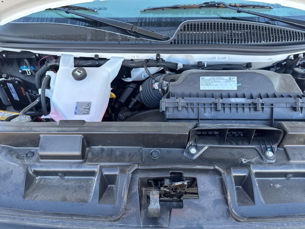 2026 Chevrolet Express Cargo Work Van - Photo 23