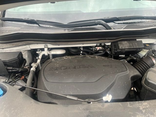 Used 2023 White Honda TrailSport image 24