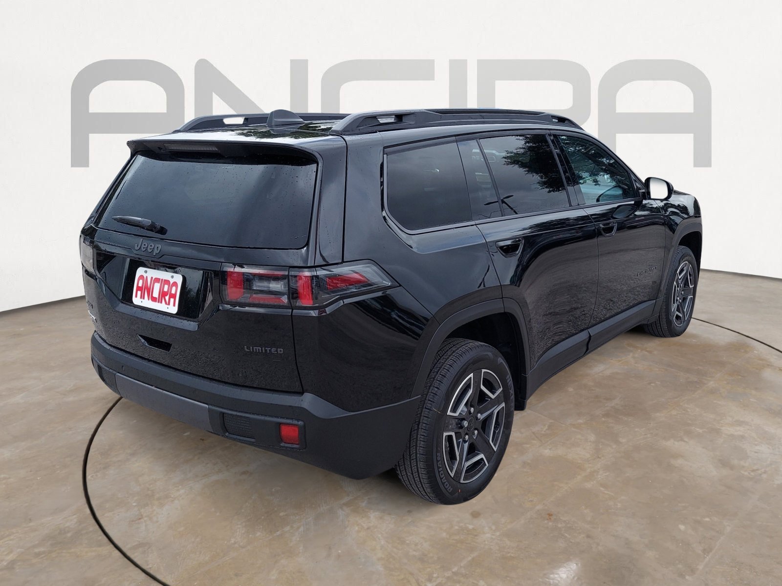 New 2026 Diamond Black Crystal Pearlcoat Jeep Limited image 10