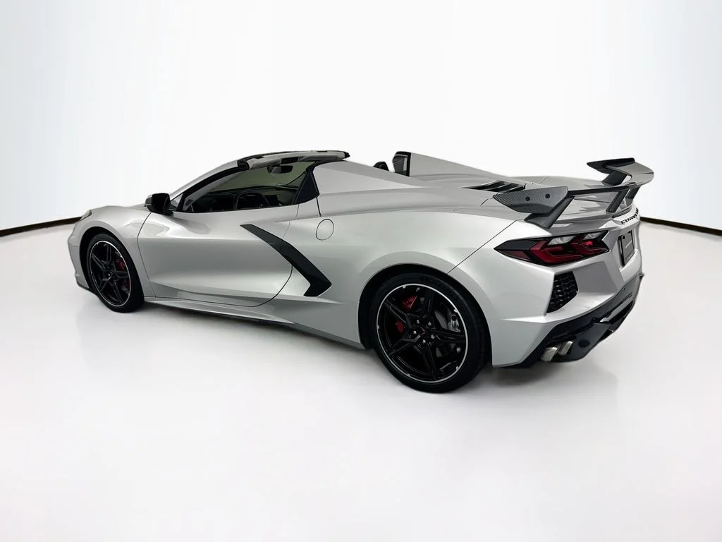 Used 2020 Silver Chevrolet Stingray image 7