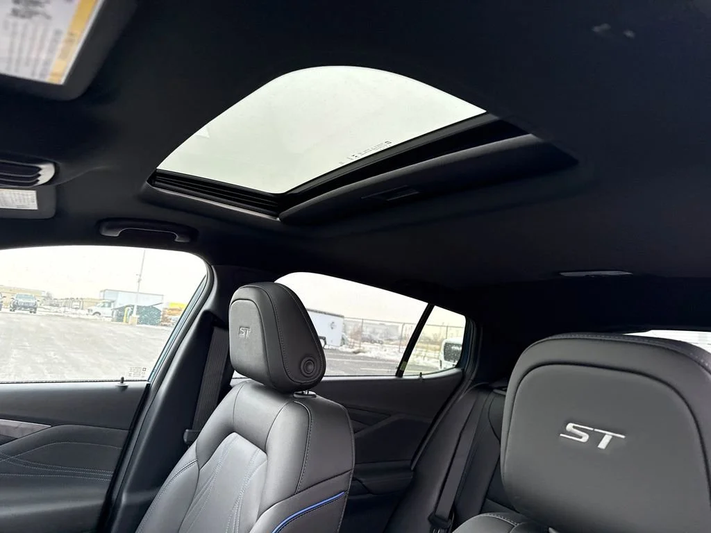 New 2026 Ocean Blue Metallic Buick Sport Touring image 27