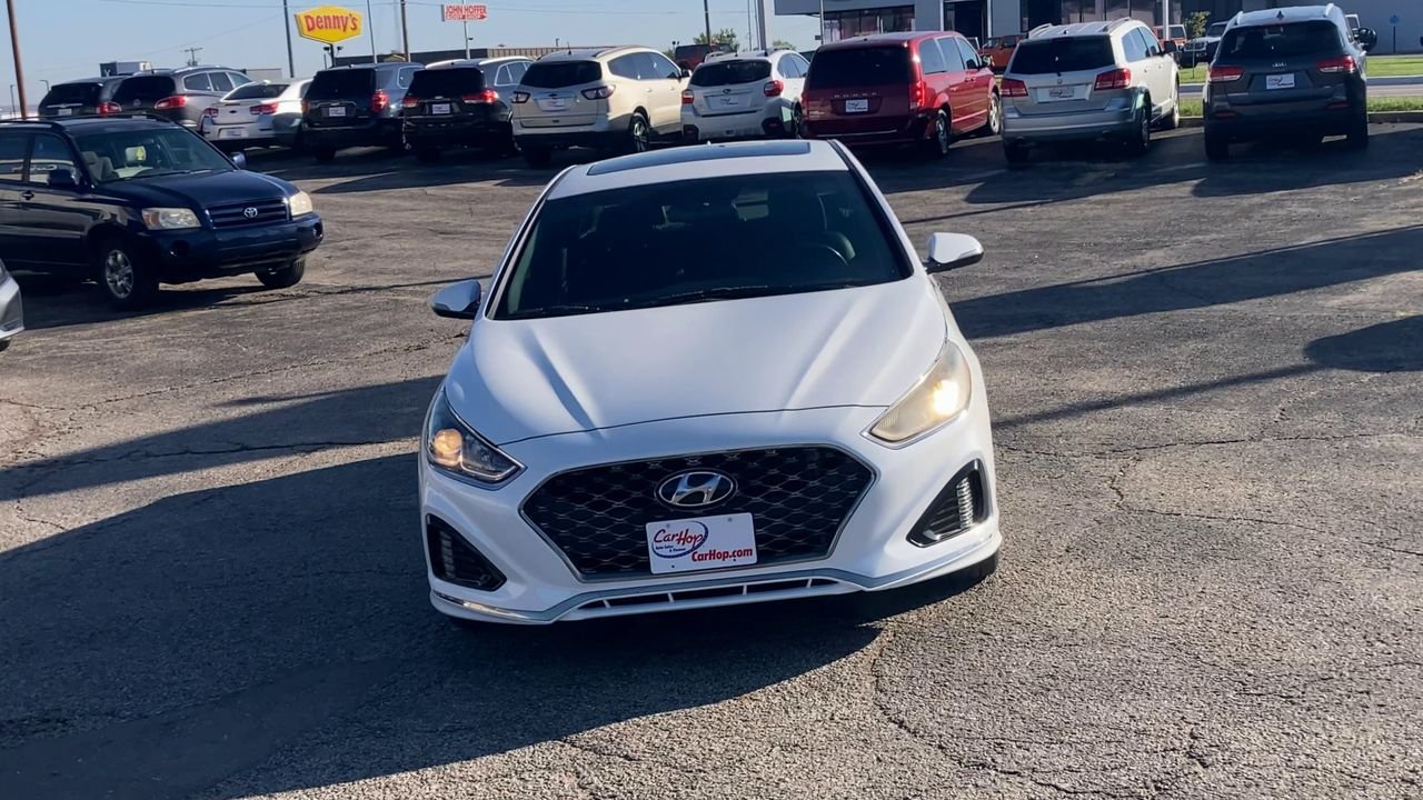 2018 Hyundai Sonata Sport photo 2