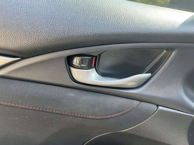 Certified Used 2020 White Honda Si image 18