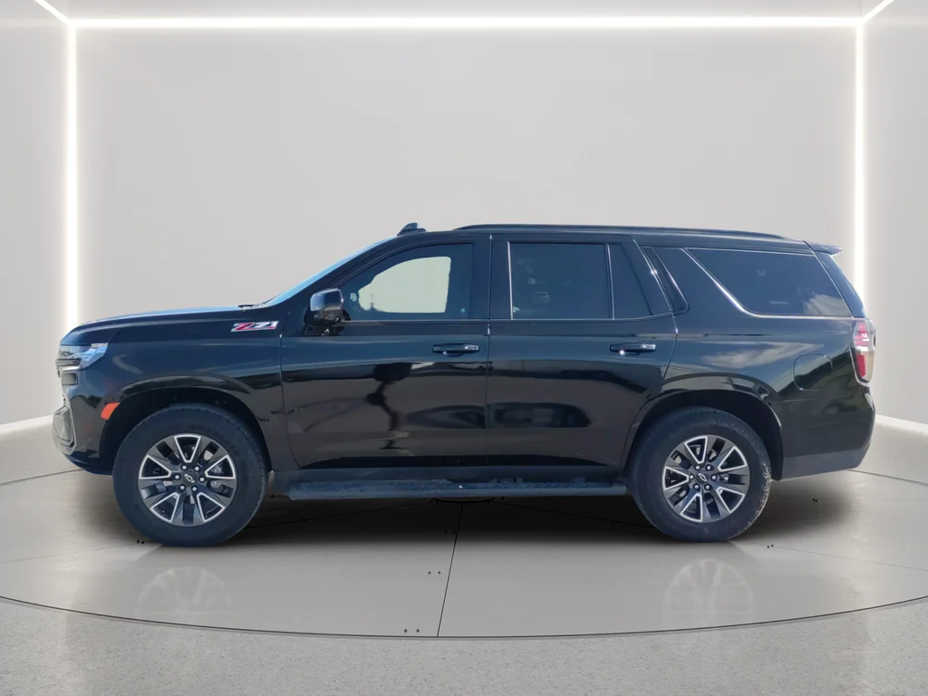 Used 2024 Black Chevrolet Z71 image 5