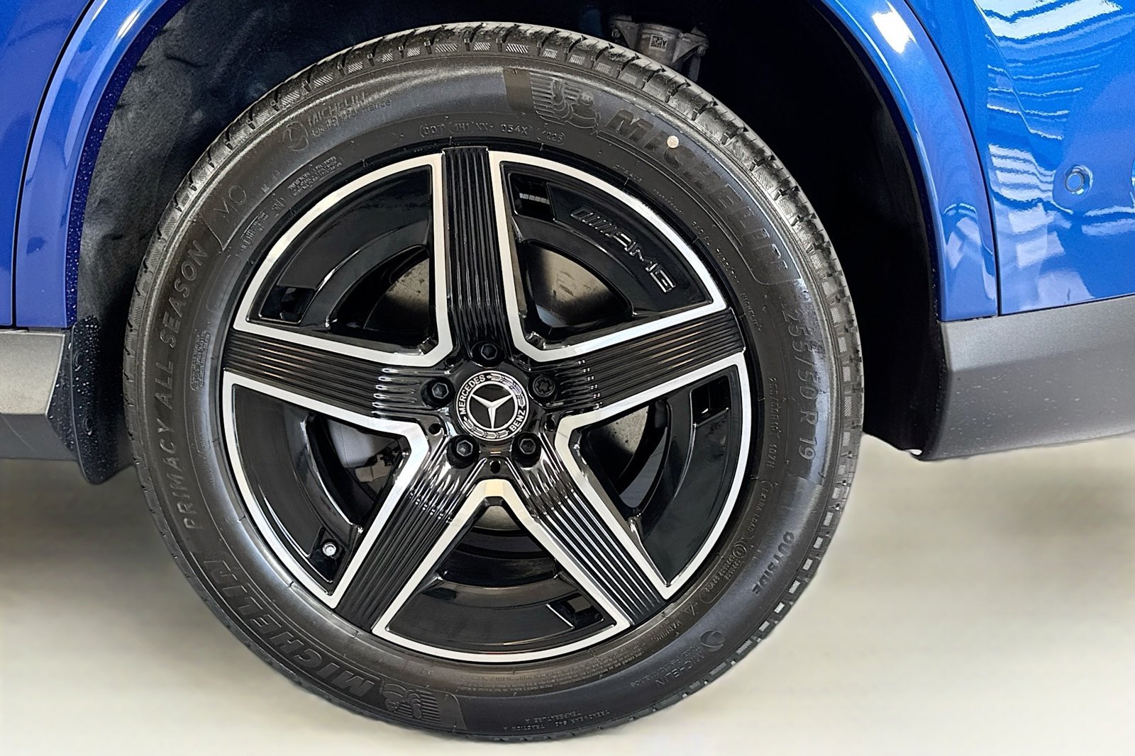 New 2026 Starling Blue Metallic Mercedes-Benz GLC 300 image 29