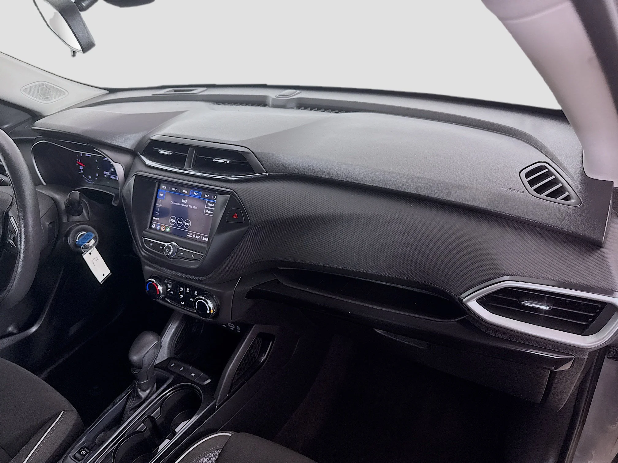 Used 2021 SATIN STEEL METALLIC Chevrolet LS image 29