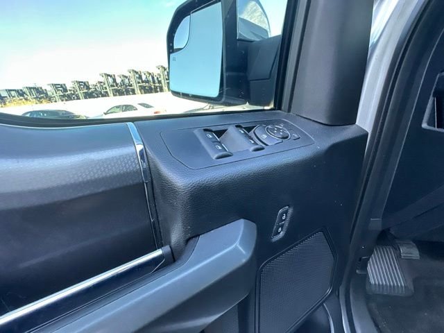 Used 2017 Silver Ford XLT image 16