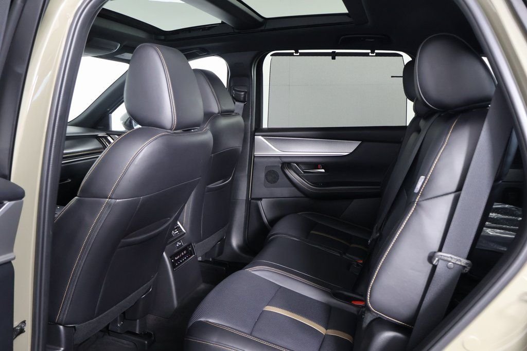 Certified Used 2025  Mazda Premium Plus image 12