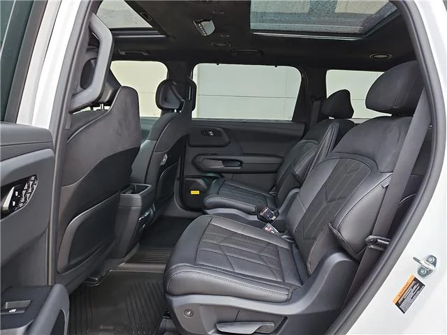 New 2027 Glacial White KIA X-Line SX-Prestige All-Wheel Drive image 9
