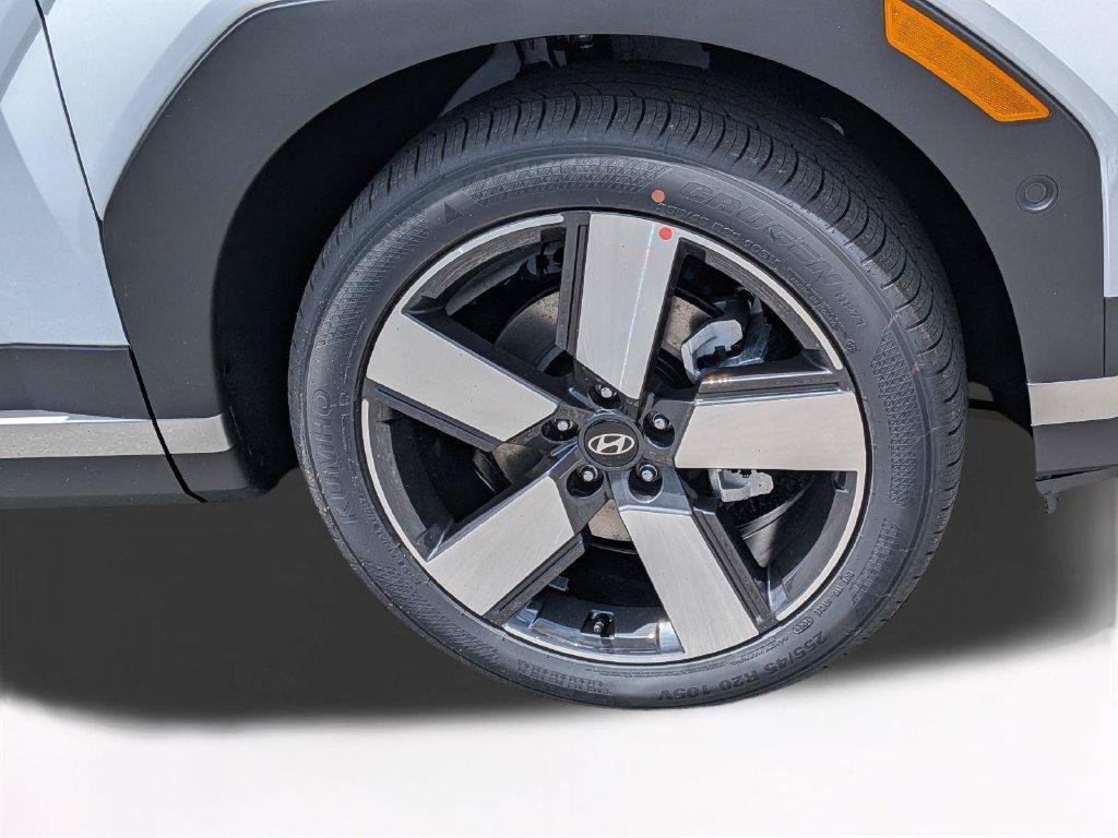 New 2027 White Hyundai Limited FWD image 11