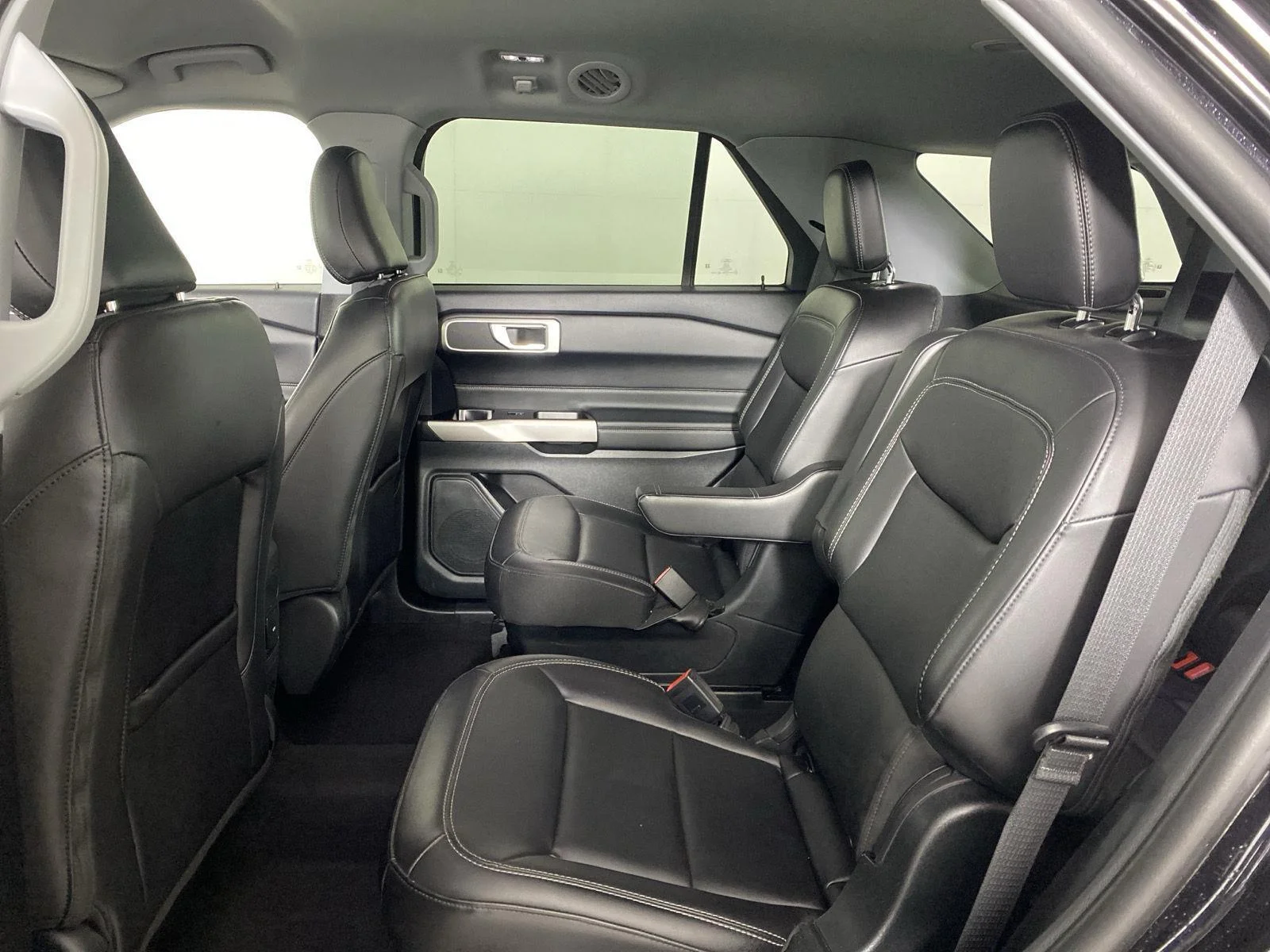 Used 2023 Black Metallic Ford XLT image 28
