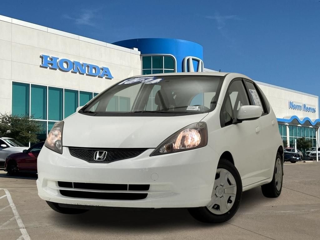 2013 Honda Fit Auto's photo