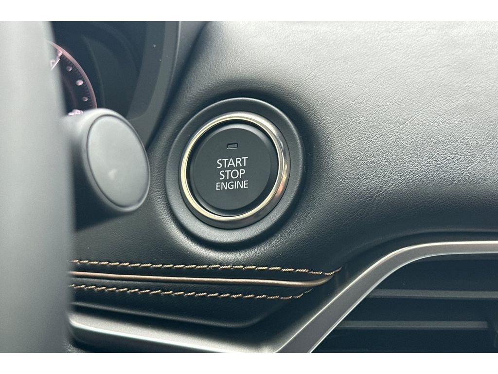 New 2026 Rhodium White Premium Mazda 3.3 Turbo Premium Plus AWD image 21