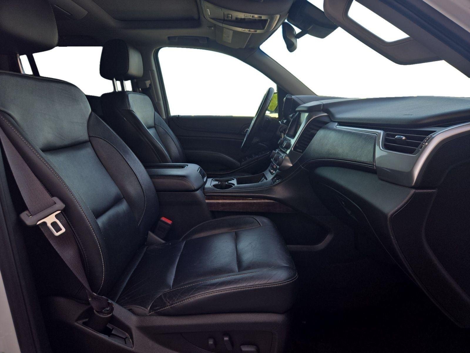 Used 2017 Summit White Chevrolet LT image 23