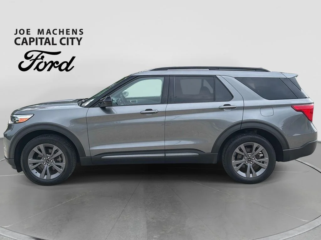 Used 2024 Gray Ford XLT image 8