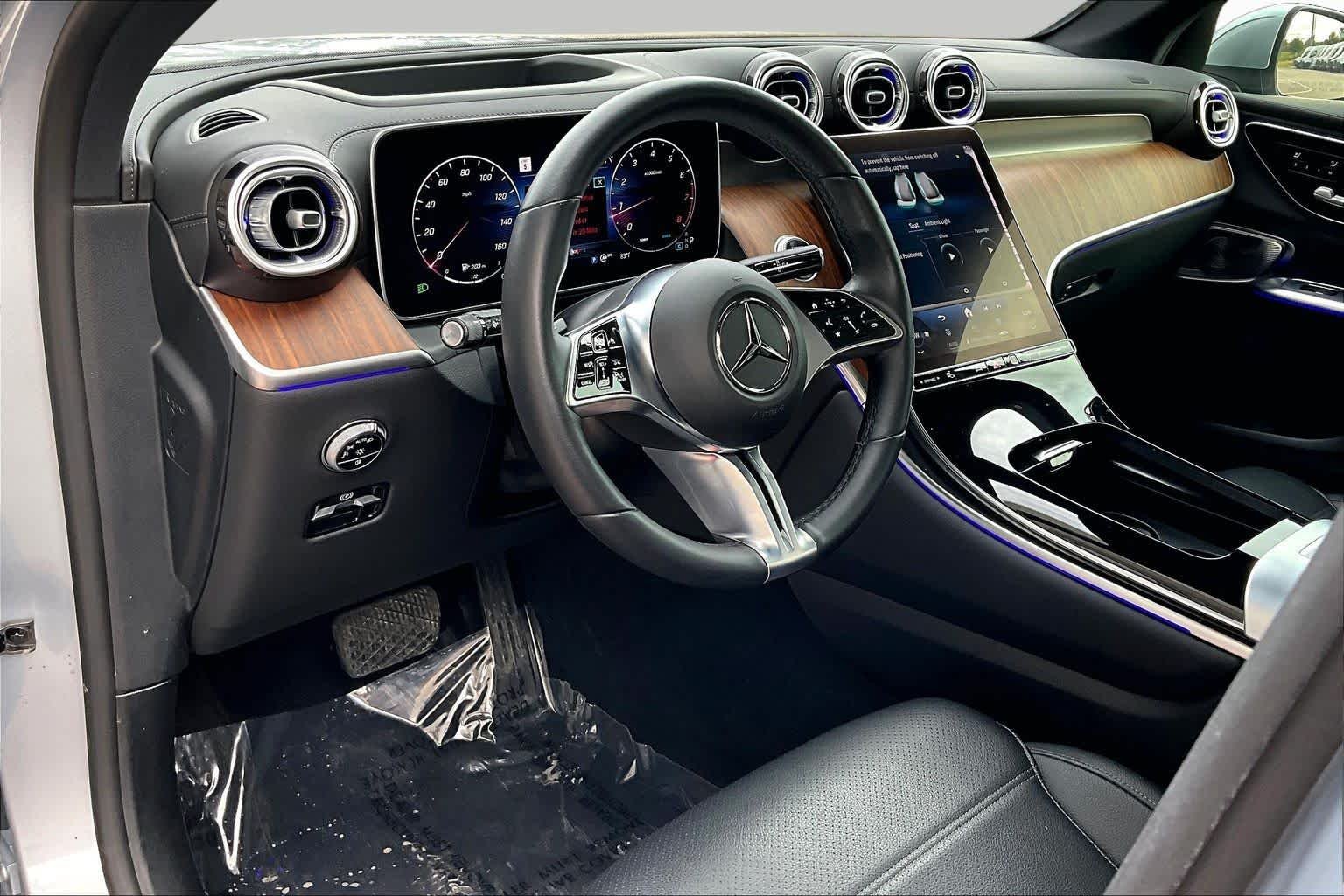 Certified Used 2023 Cirrus Silver Metallic Mercedes-Benz GLC 300 image 17
