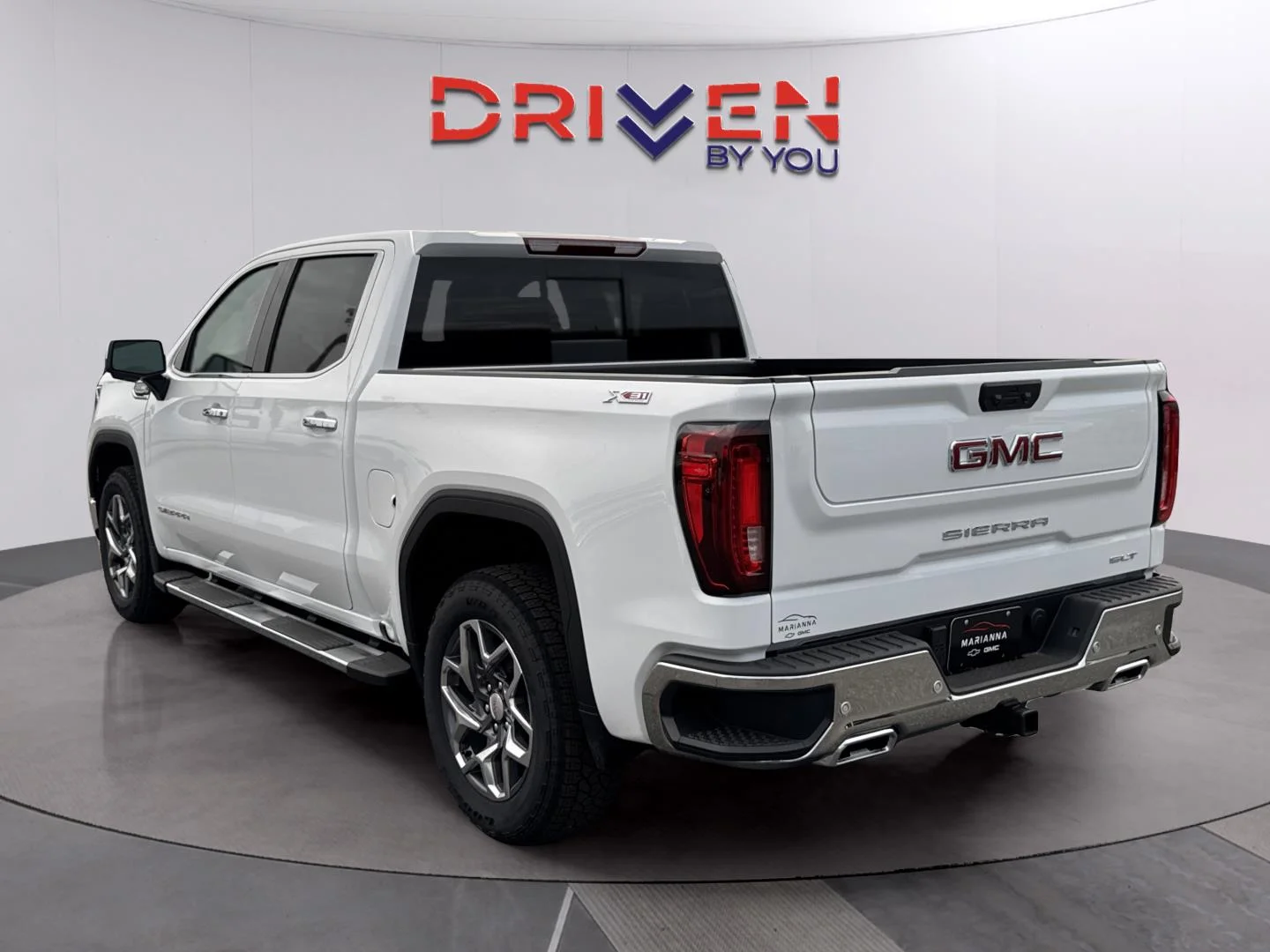 New 2026 Summit White GMC SLT image 3