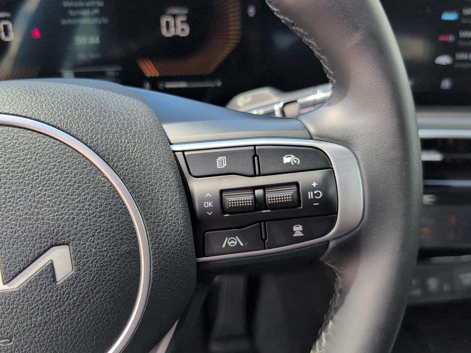 Used 2025 Yacht Blue Kia GT-Line image 35
