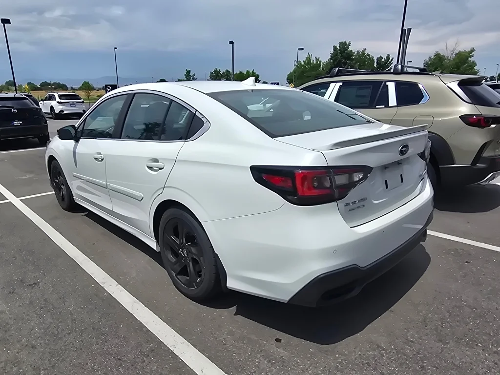 Used 2022 Crystal White Pearl Subaru Sport image 3