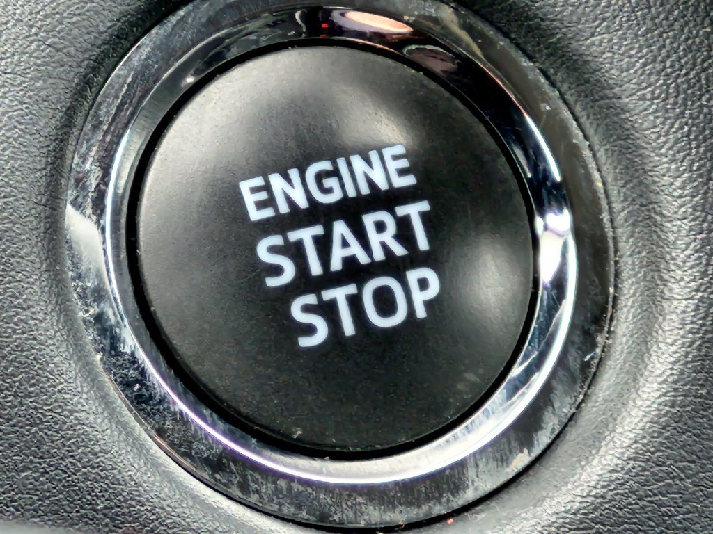 Used 2022 Gray Toyota XLE image 27