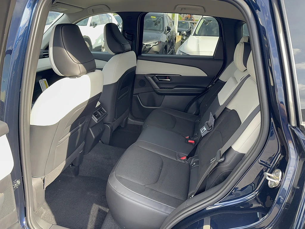 New 2026 Navy Blue Mica Mazda 2.5 S Preferred AWD image 10